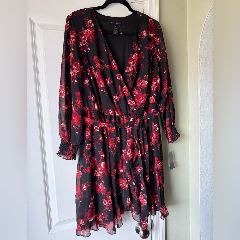 Chic Black and Red Floral Dress